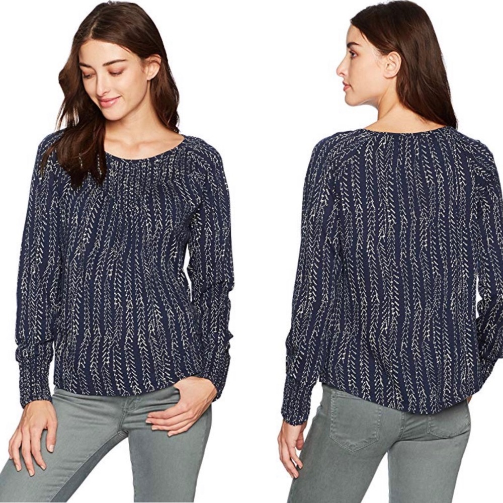 Chevron Print Smocked Top